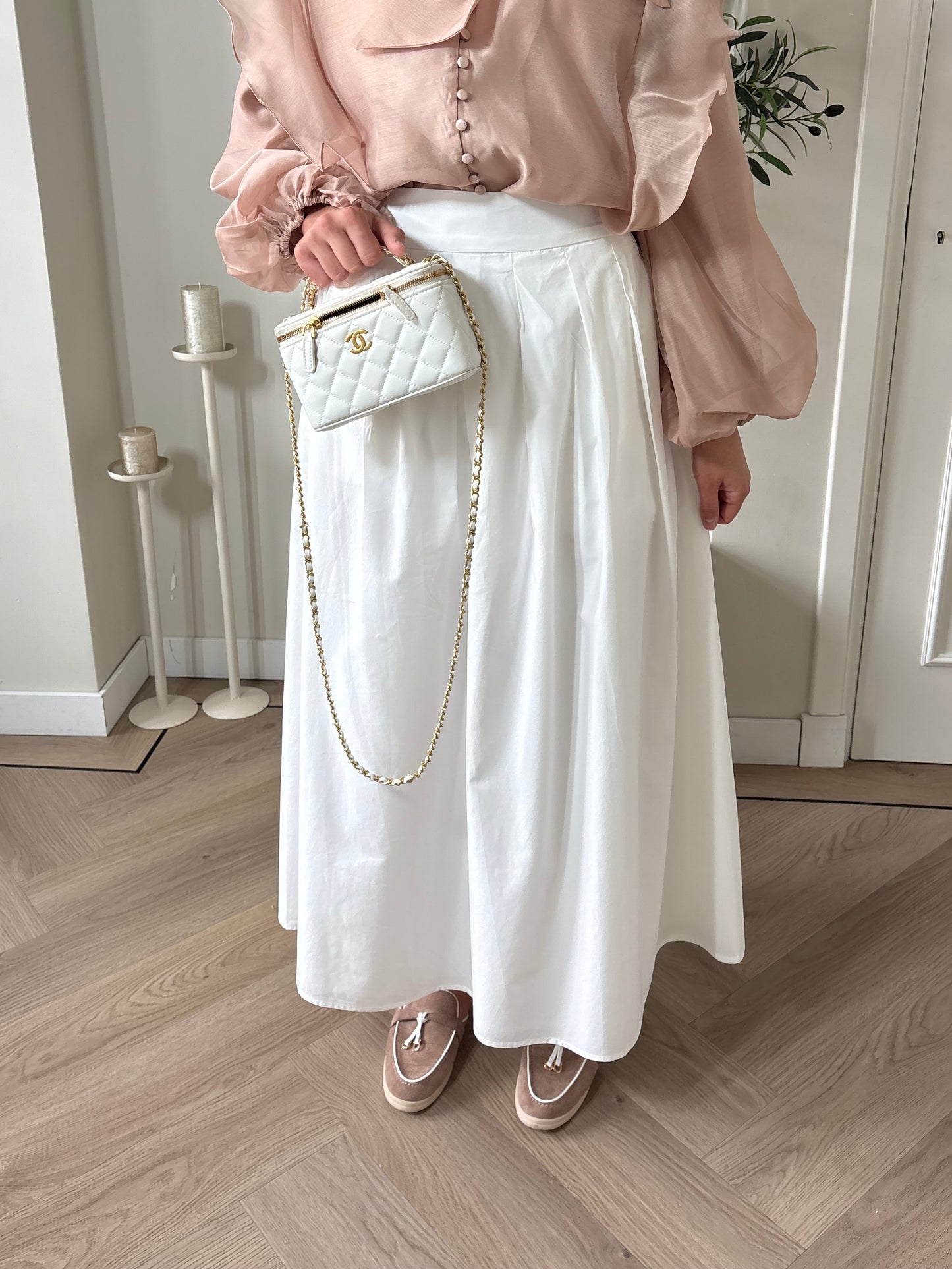 Rok - white