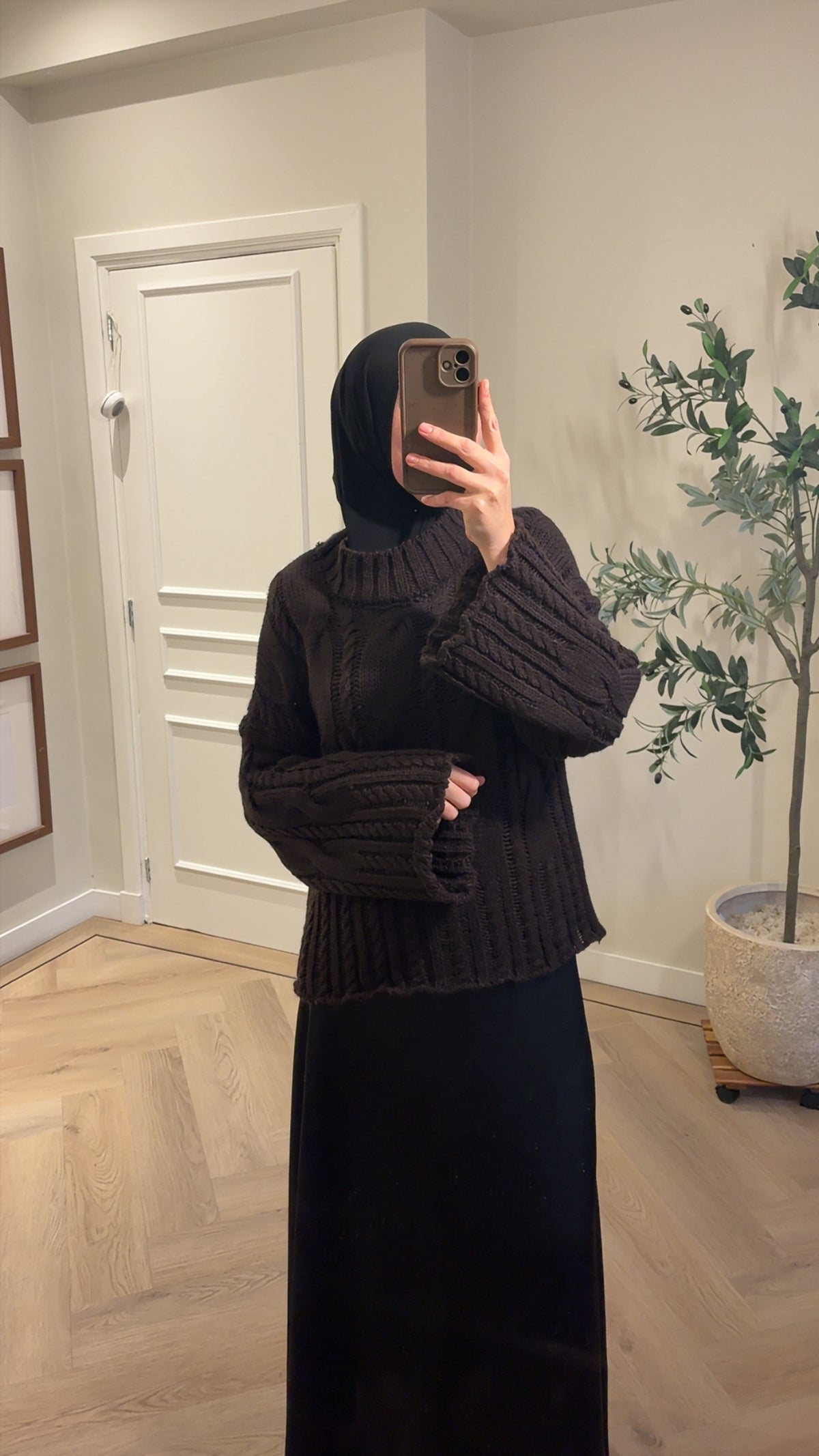 Cableknit sweater - chocolate brown