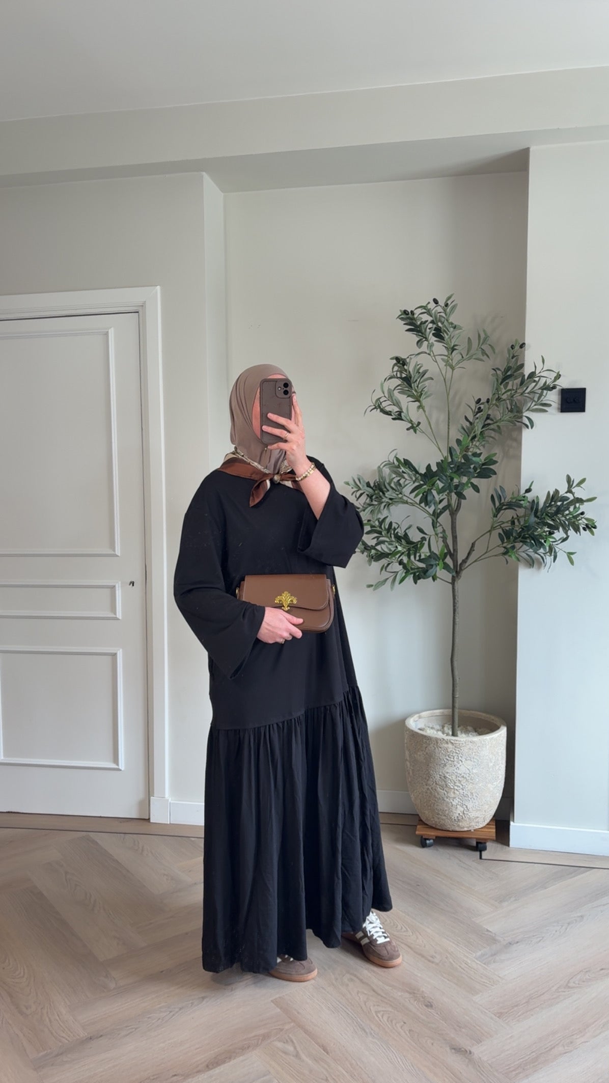 Longsleeve dress - black