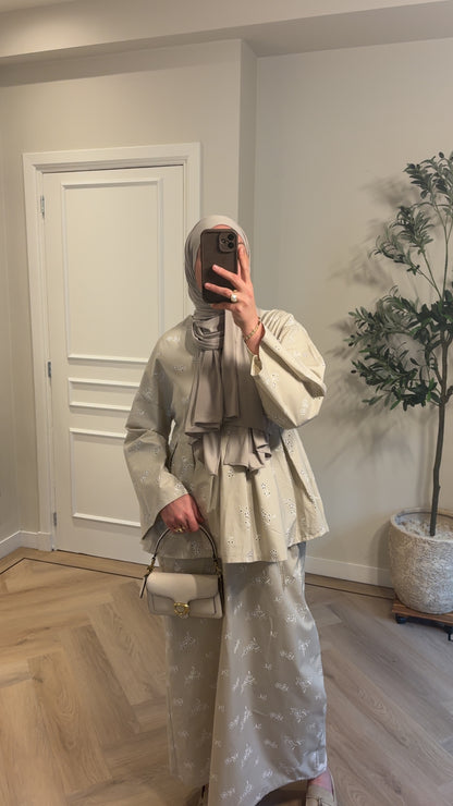 Broderie set