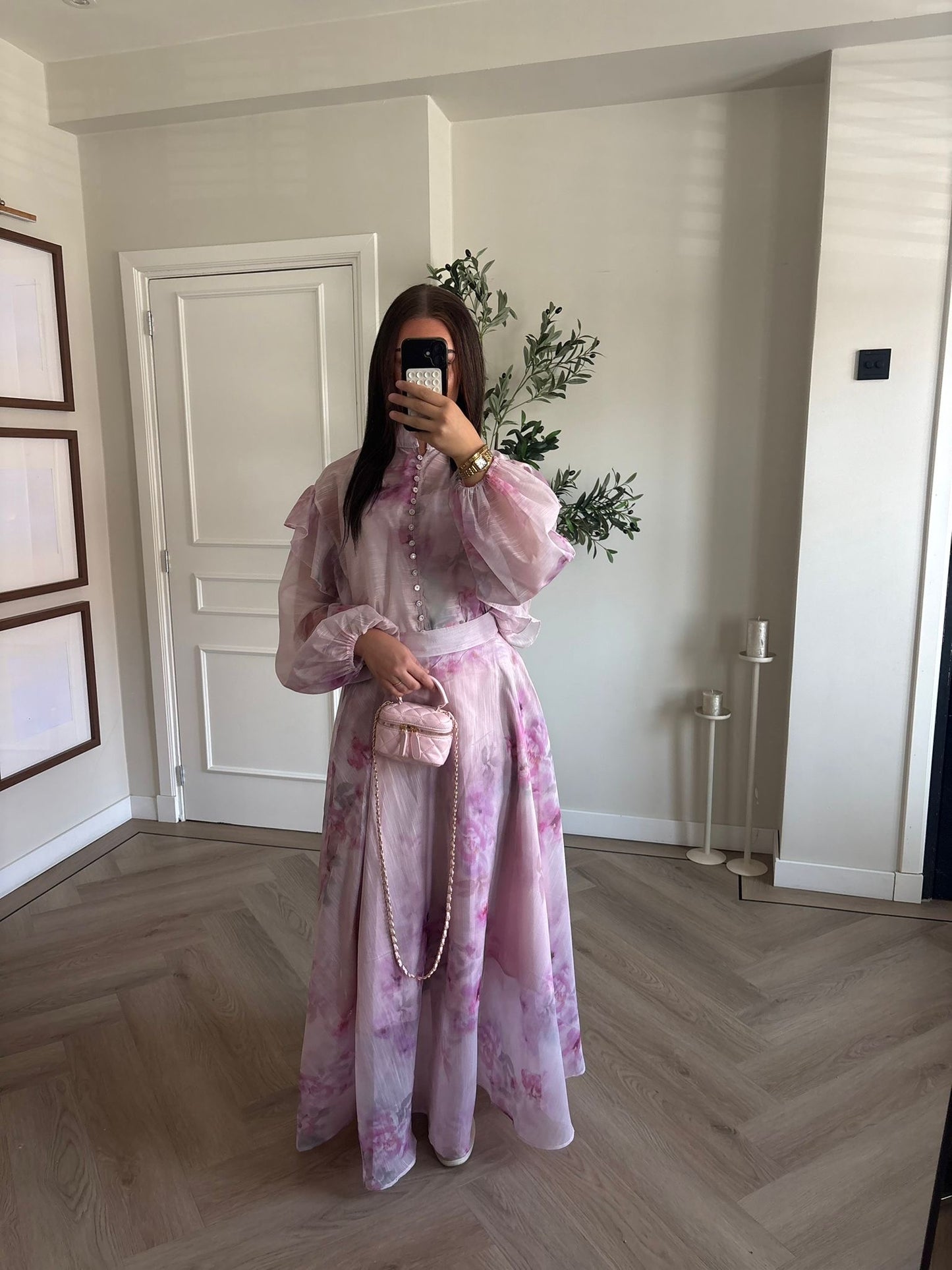 Set Amira