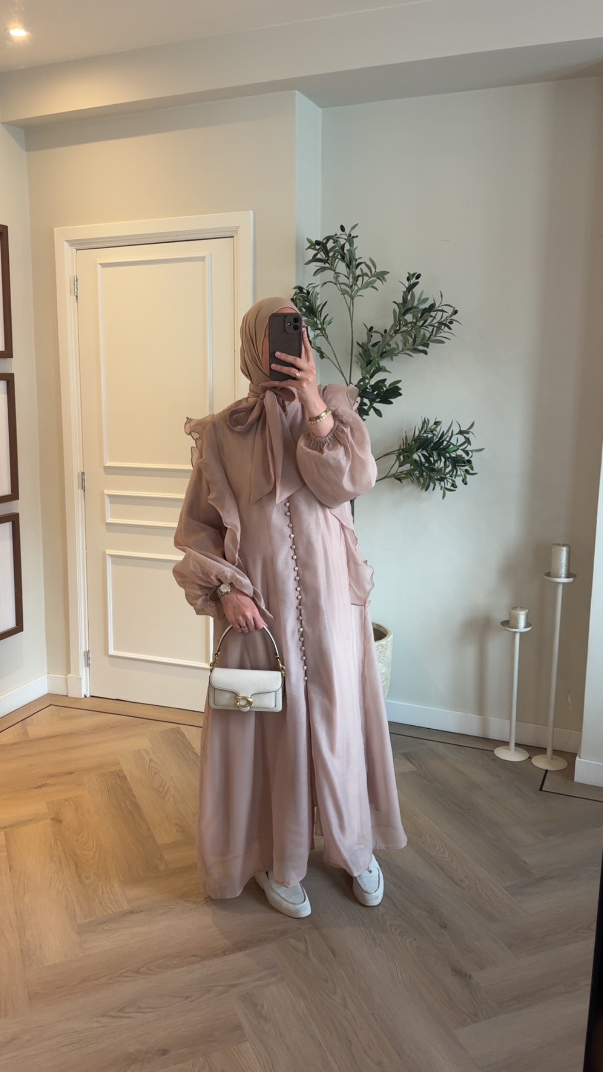 Dress Isra