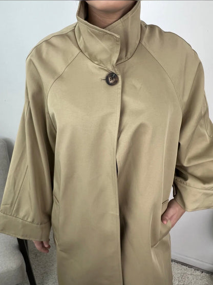 Cape trenchcoat 🤎