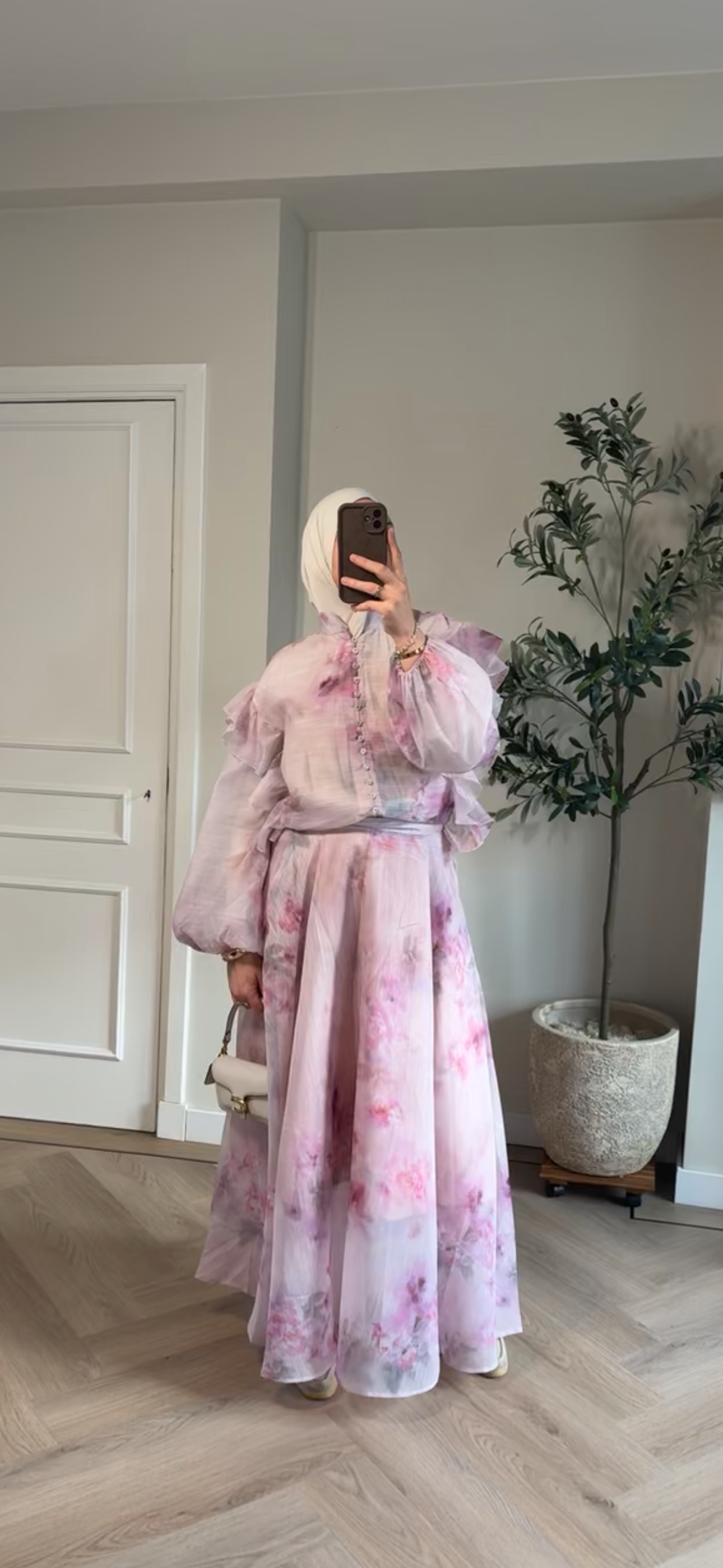 Set Amira