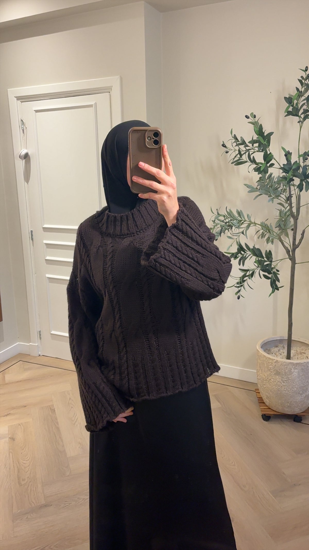 Cableknit sweater - chocolate brown